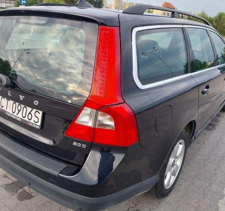 Volvo V70 cena 16900 przebieg: 325100, rok produkcji 2008 z Bydgoszcz małe 379